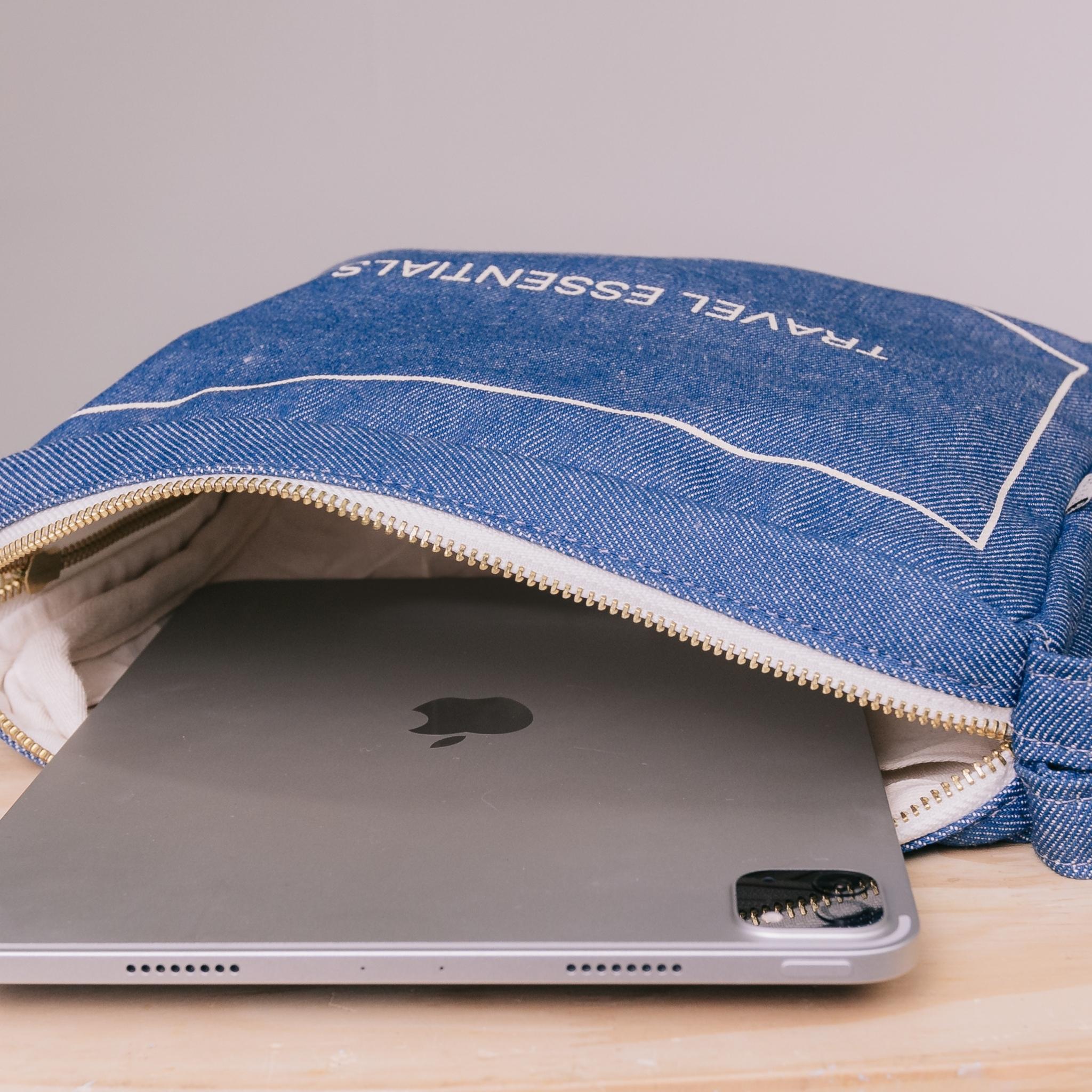 Necessaire jeans para passaporte e documentos de viagem Bag2Go