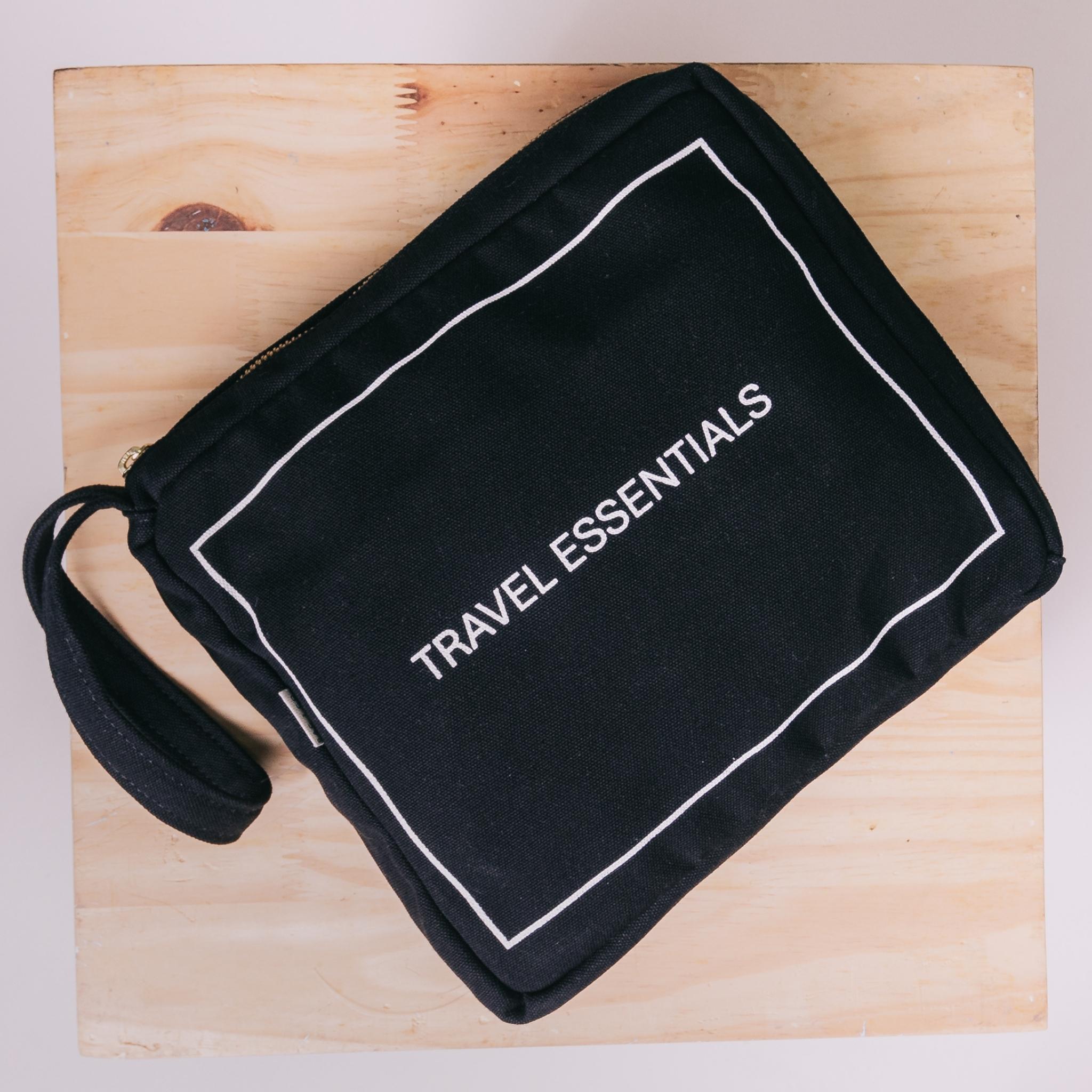 Necessaire organizadora para documentos Travel Essentials preta em algodão natural Bag2Go