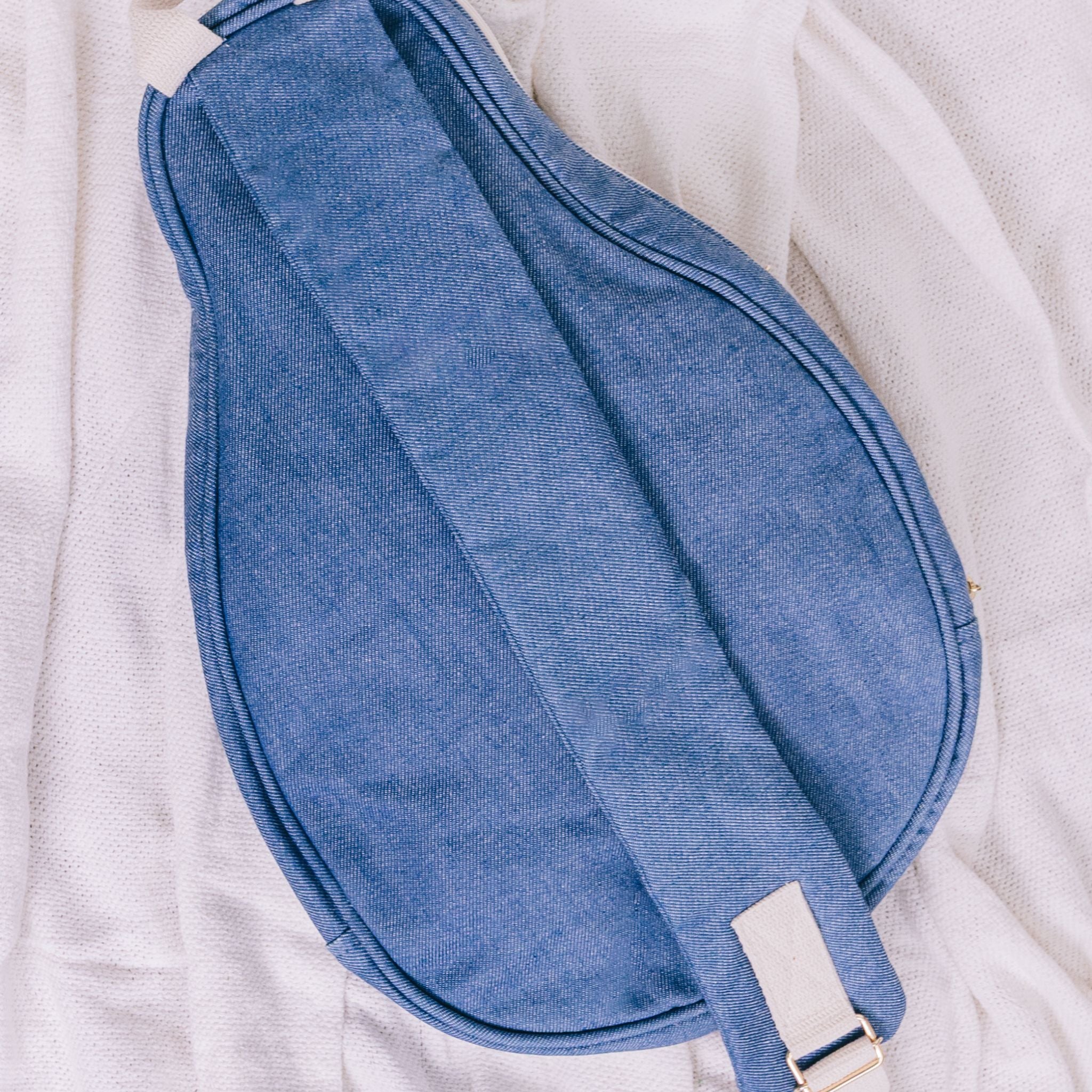 Raqueteira jeans para tênis e beach tennis Bag2Go
